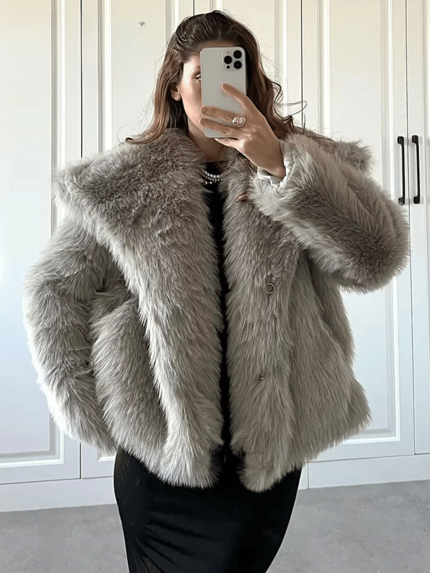Katie | Women's Oversized Faux Fur Coat