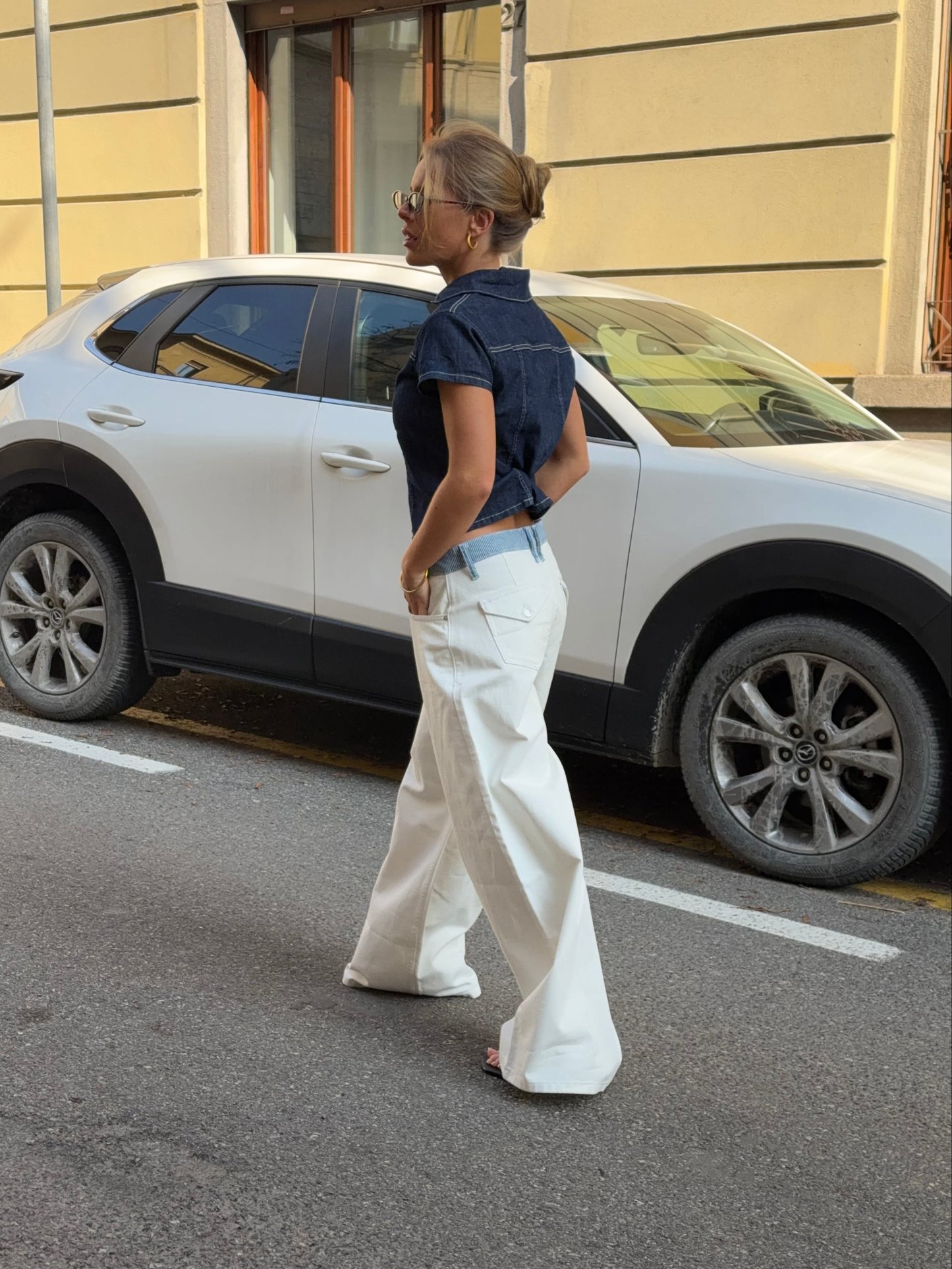 Jacqueline | Women's Low Rise Wide Leg Jeans