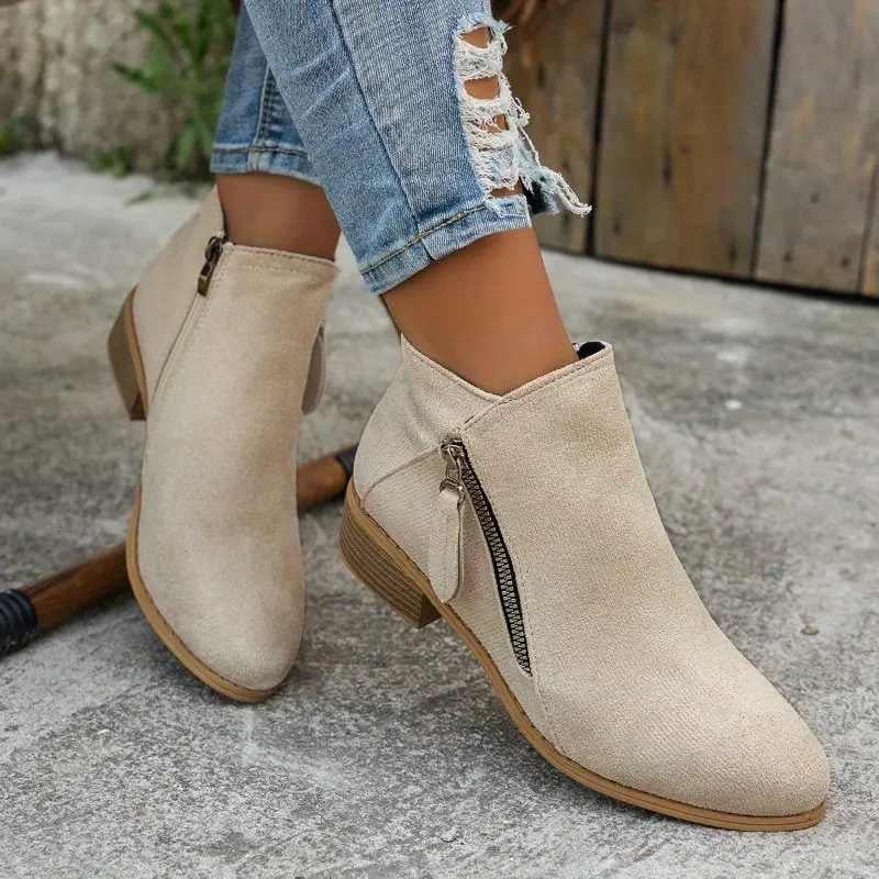 Molly | Women's Chunky Suede Ankle Boots