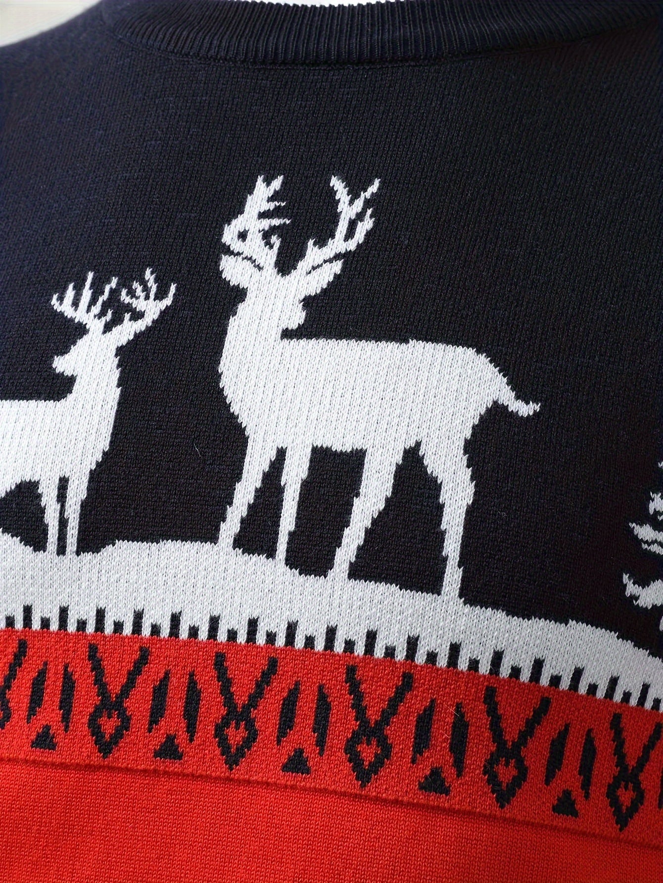 Oliver | Men's Cozy Festive Christmas Sweater