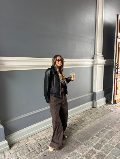 Zara | Women's Relaxed Low Rise Pants