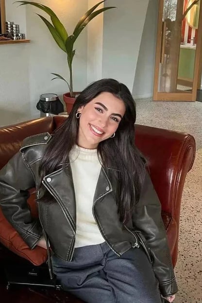 Camilla | Women's Cropped Leather Moto Jacket