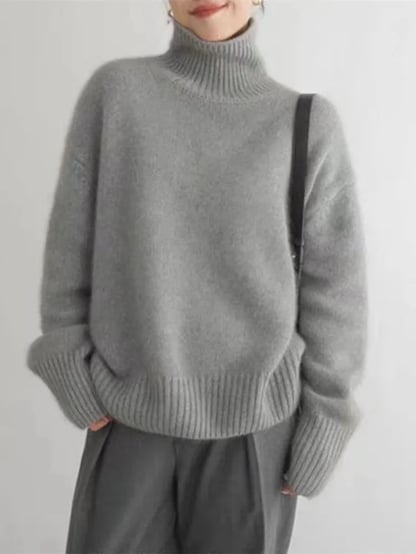 Isla | Women's Relaxed Turtleneck Cashmere Sweater