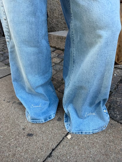 Ruby | Women's Baggy Jeans