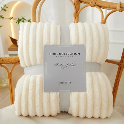 Lesley | Women's Cozy Ribbed Fleece Blanket