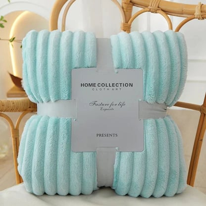 Lesley | Women's Cozy Ribbed Fleece Blanket