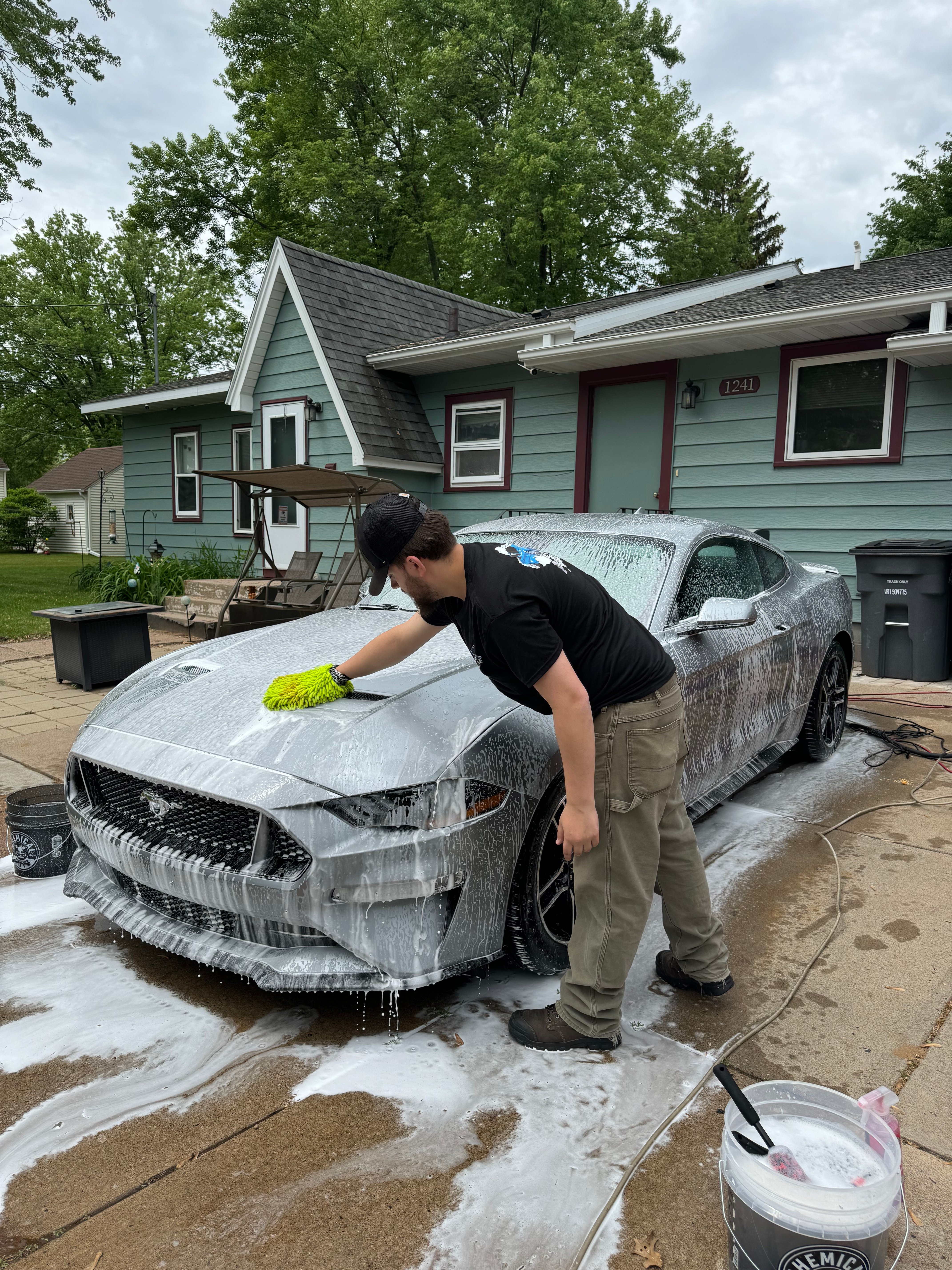 Detailing Hub Deluxe