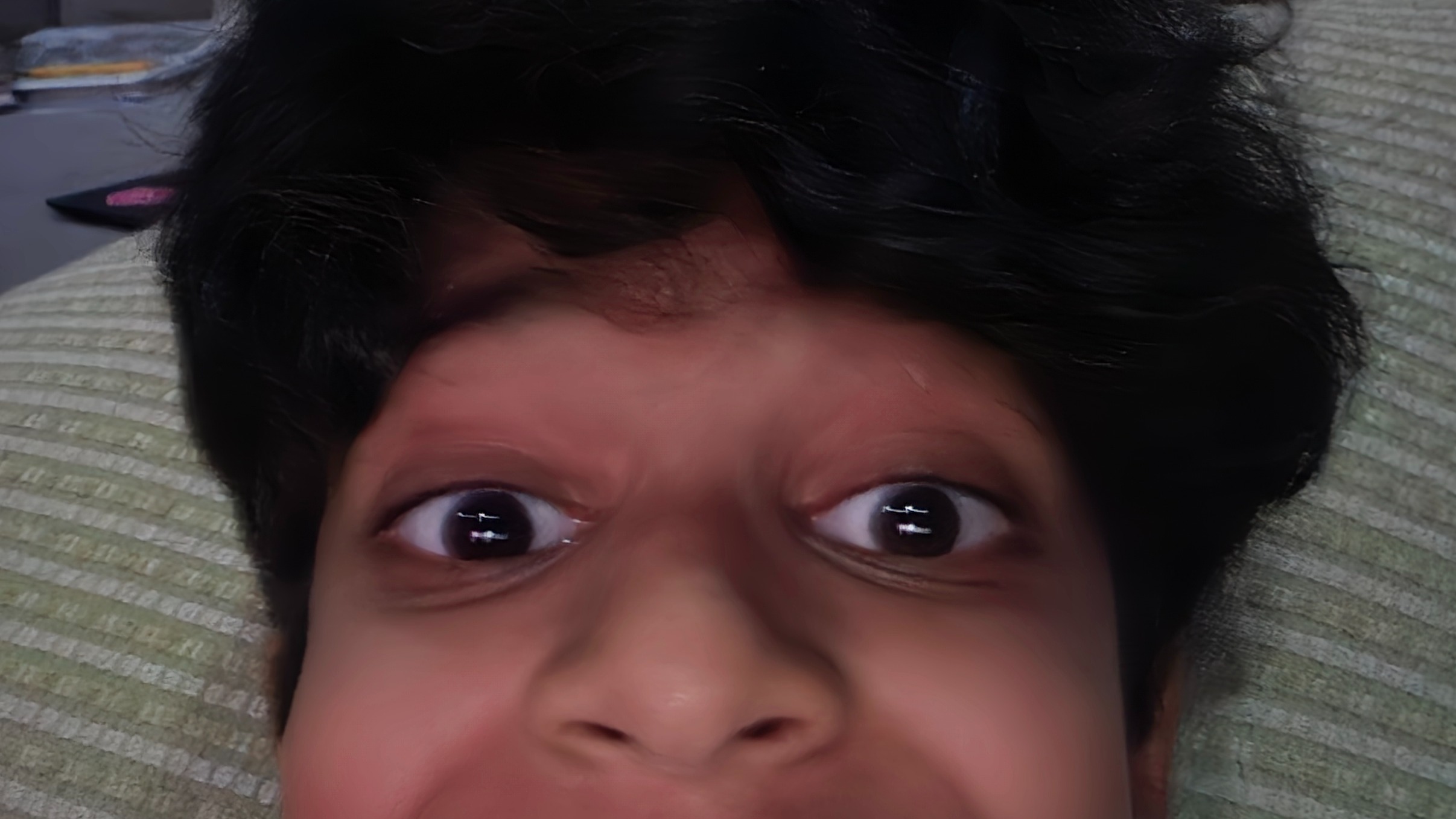 My mom has cancer pls help