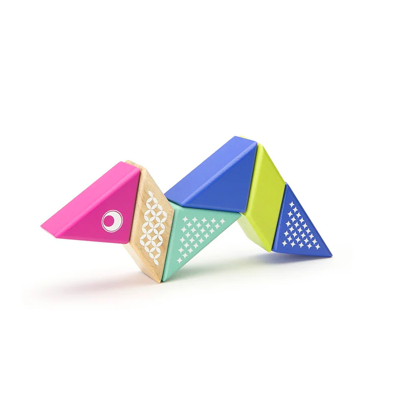 Travel Pals Hummingbird Blocks