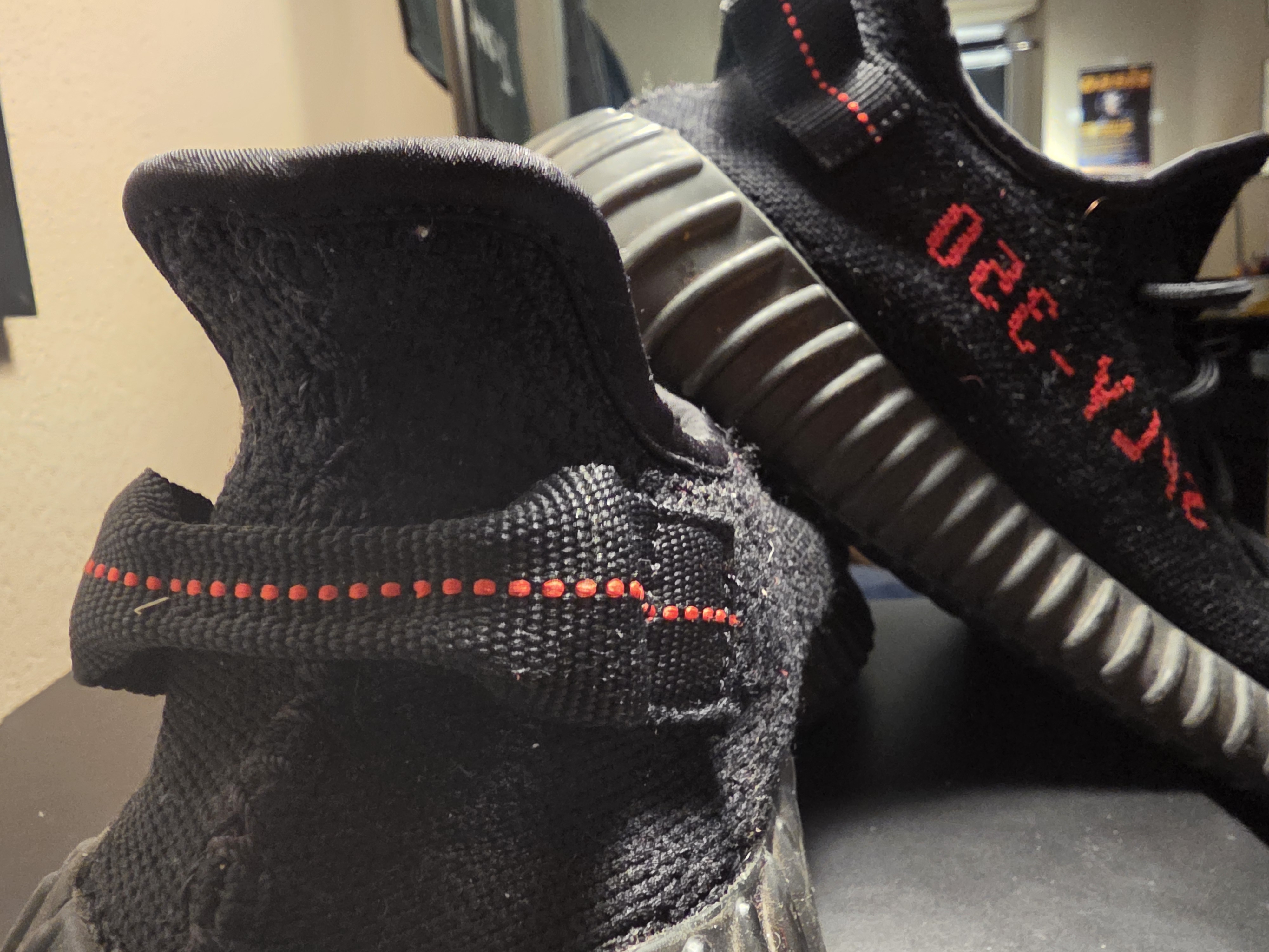 YEEZY BRED. 