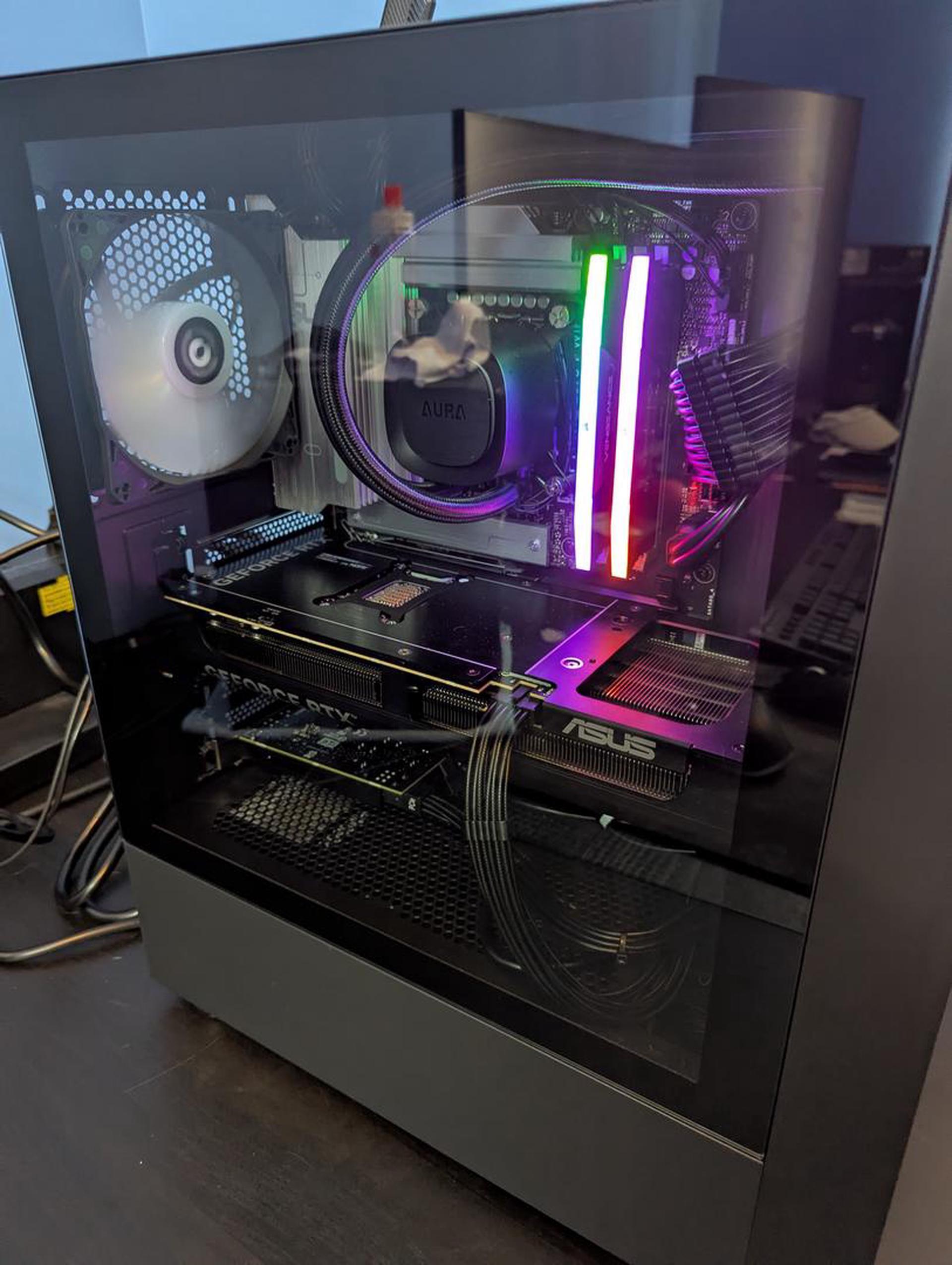 VoltCrown i9 RTX50 SFF Pro