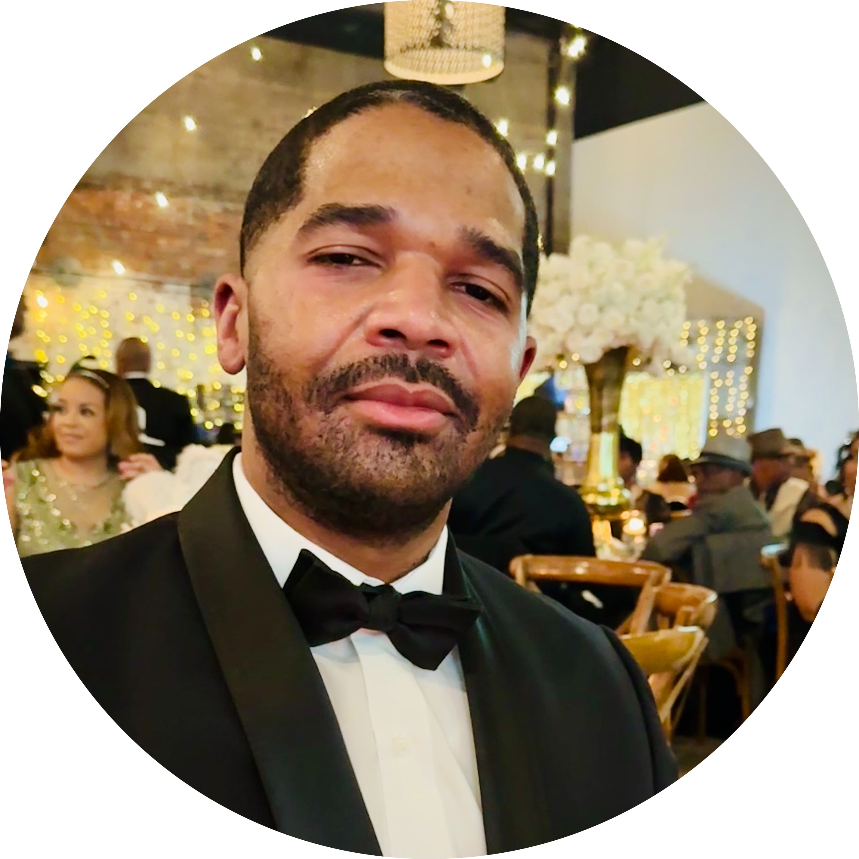 Carlos LeShawn