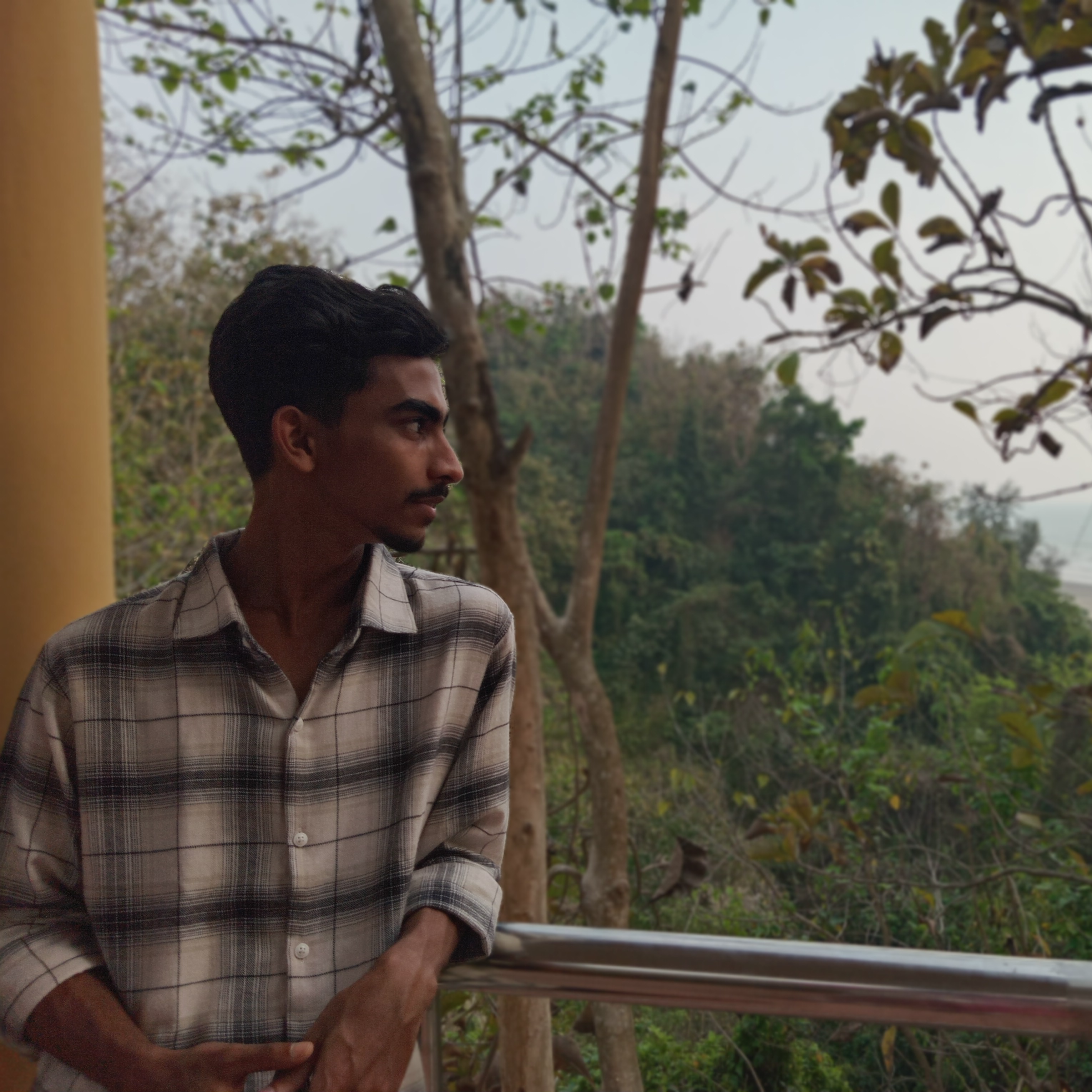 Furushim Islam Midun