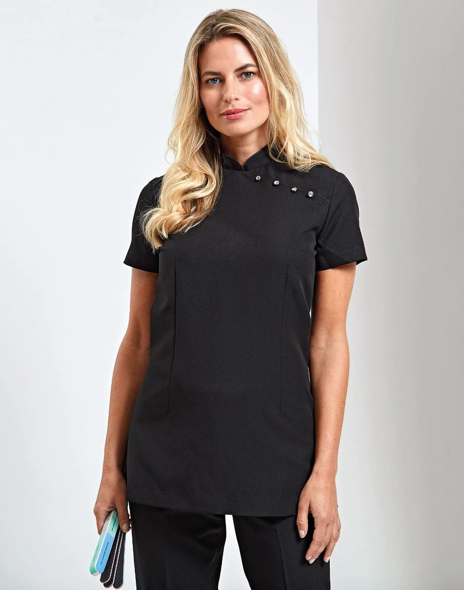 FEATURE BUTTON TUNIC TOP