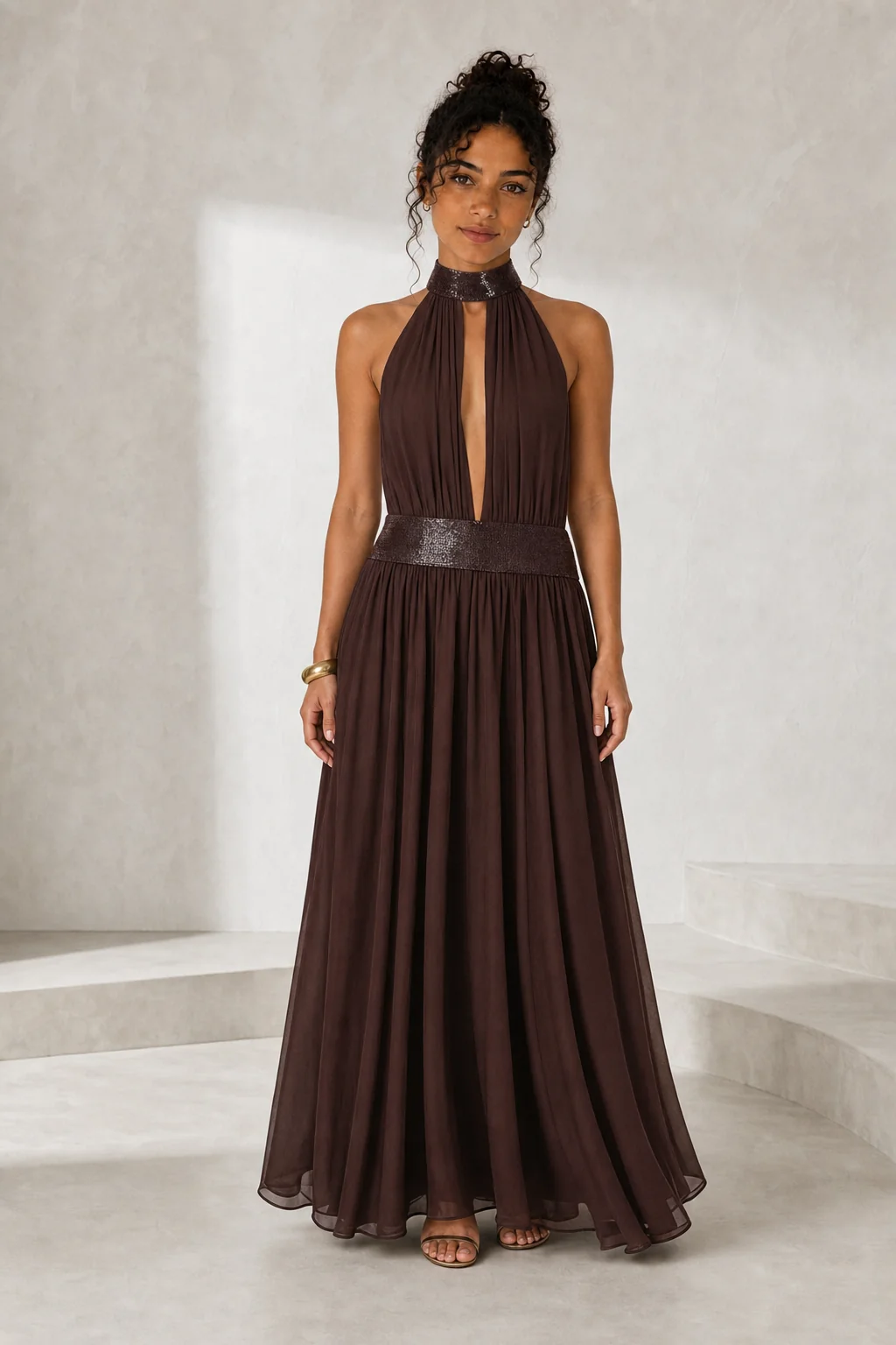 Backless Halter-Neck Maxi Dress