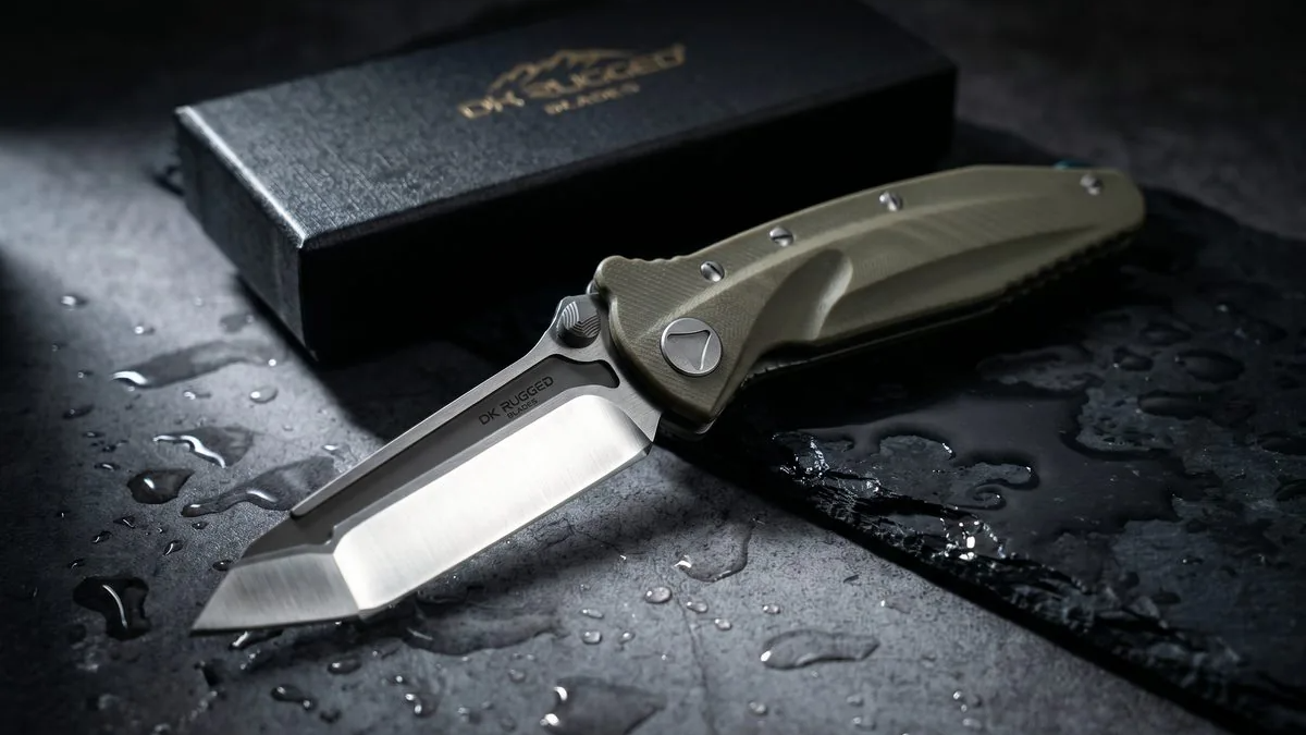 PHANTOM BLADE
