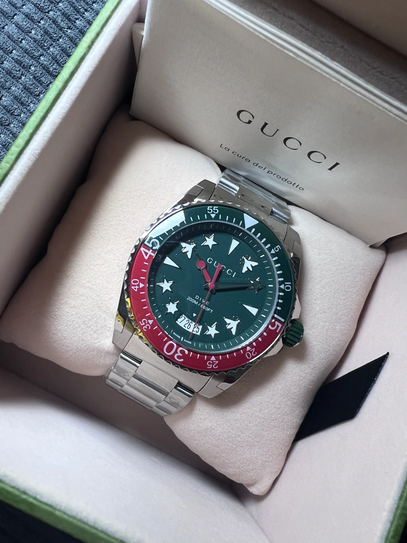 Gucci Dive Green And Red 45mm Dive Gucci Watch YA136222