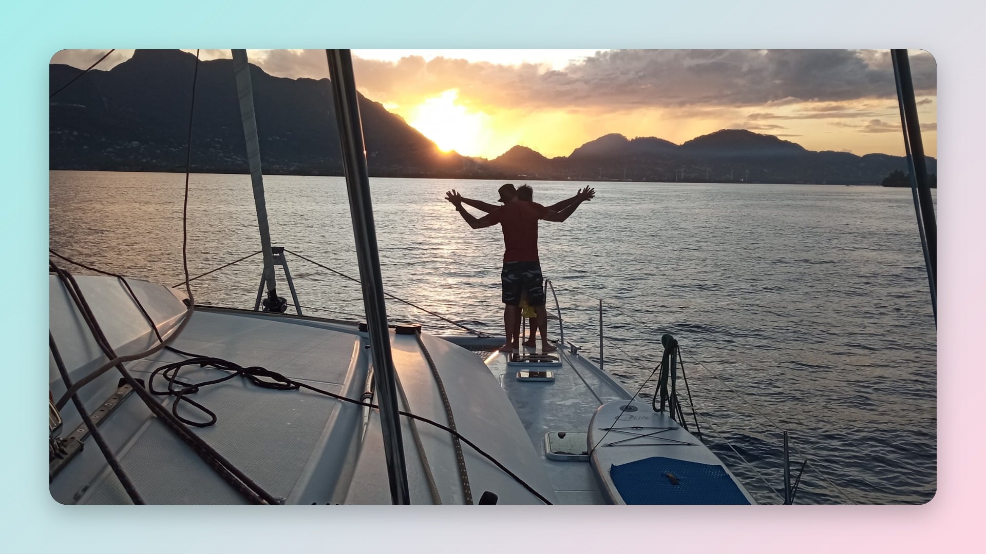 1-Day Luxury Catamaran Charter in Seychelles