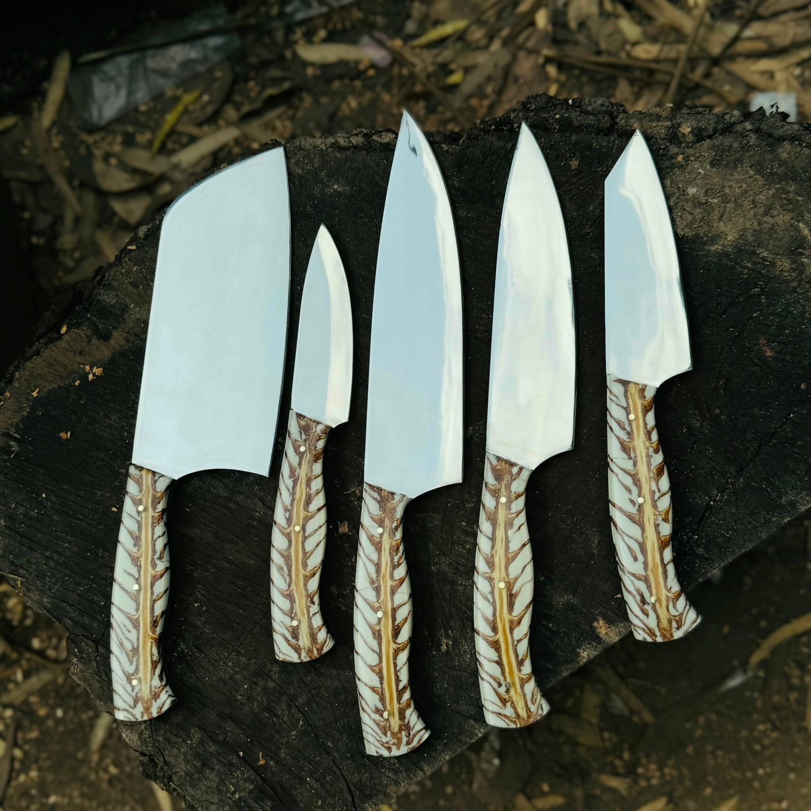5-Pieces Premium Damascus Chef Knife Set – White Resin Handle handmade in Wazirabad, Punjab, Pakistan