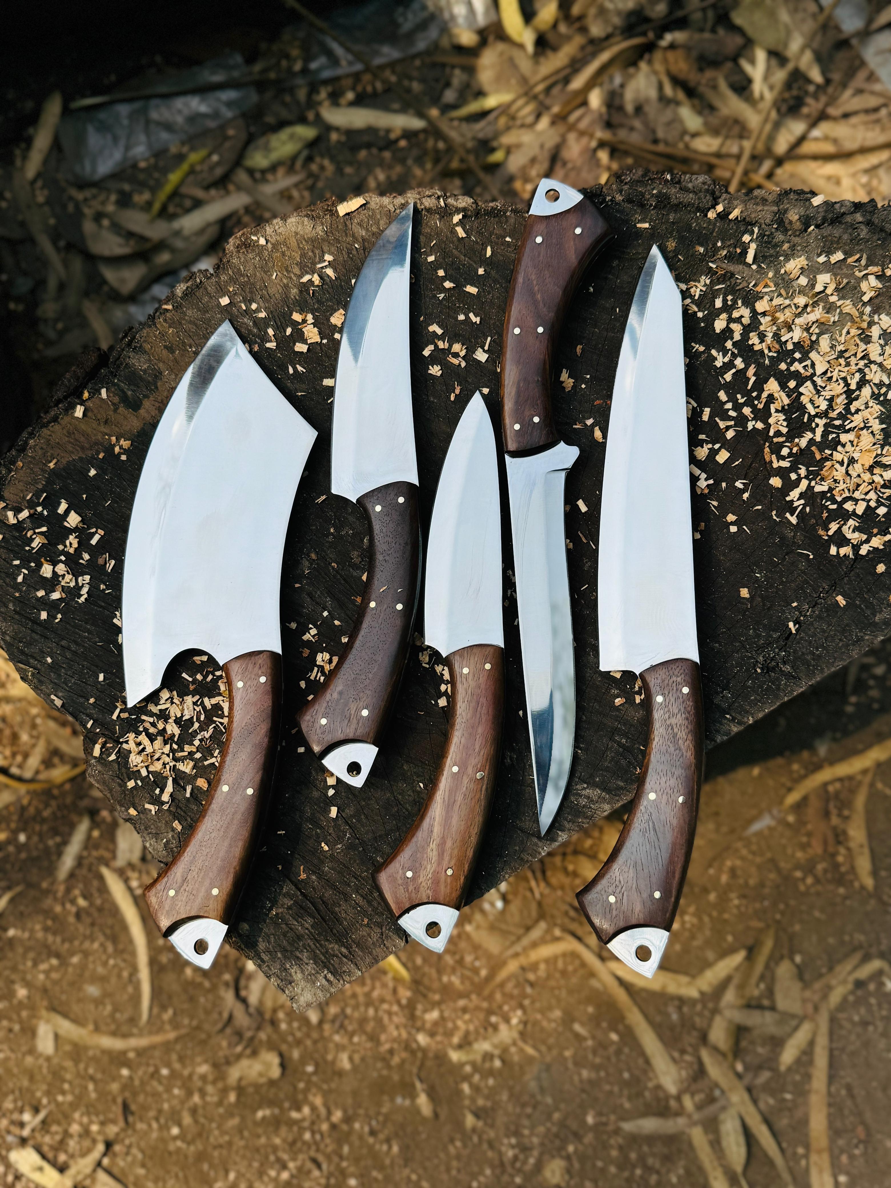 Premium Damascus Kitchen & Chef Knife Collection – Brown Wood Handle handmade in Wazirabad, Punjab, Pakistan