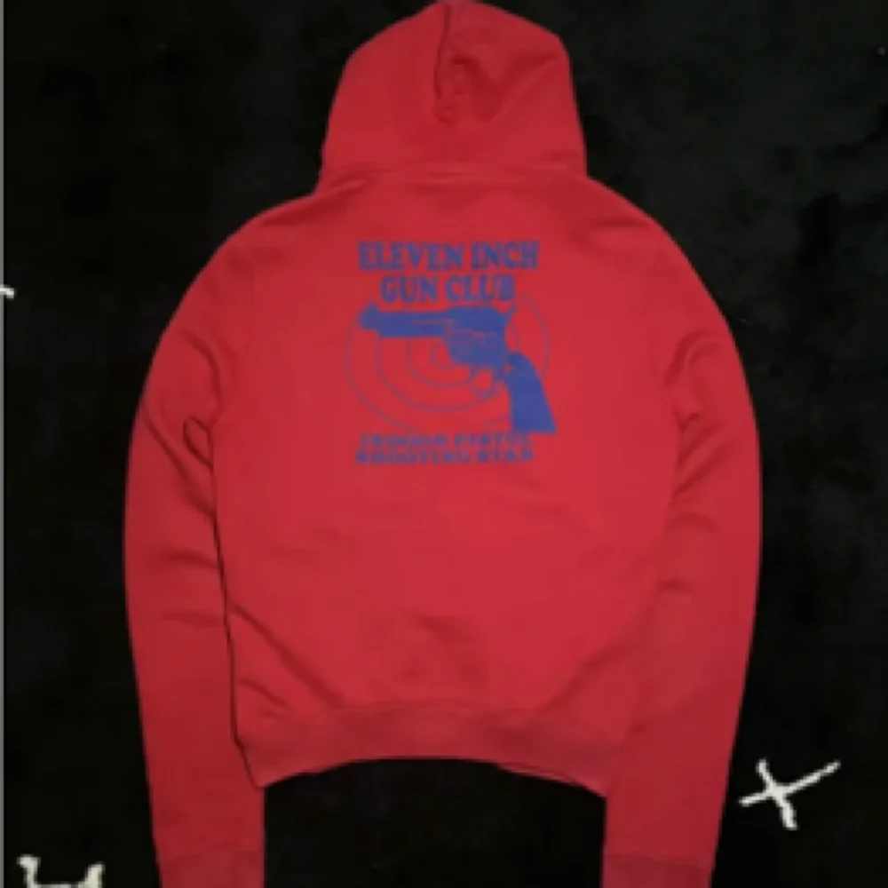 Gun Club Hoodie, Crimson