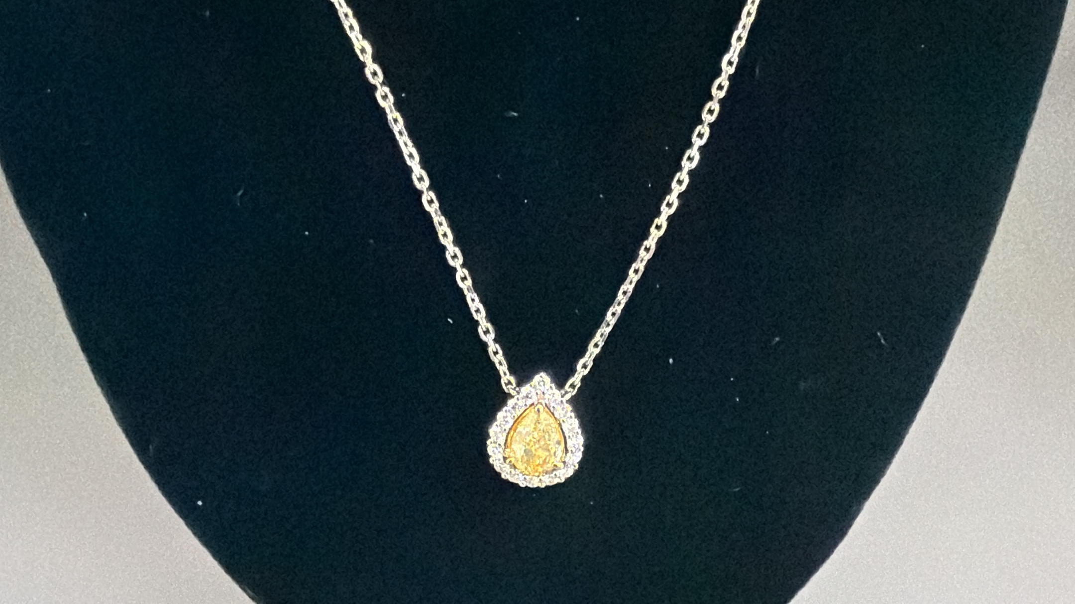 BRILLIANT DIAMOND CO