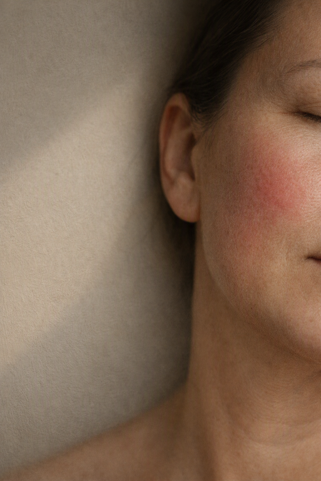 Spotting Irritation Before Breakouts: A Calm-Skin Guide