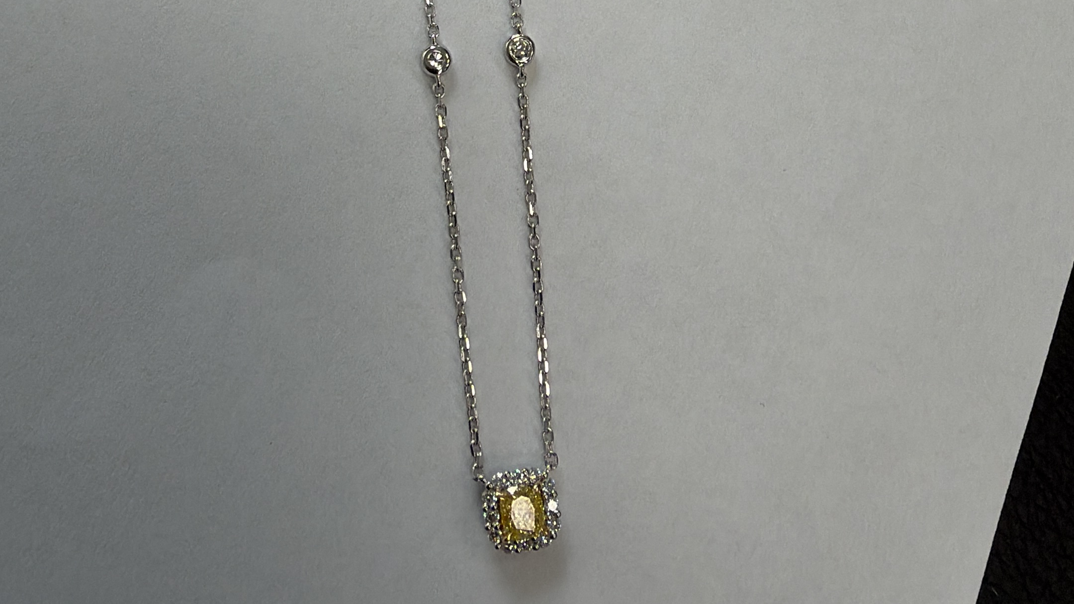 BRILLIANT DIAMOND CO
