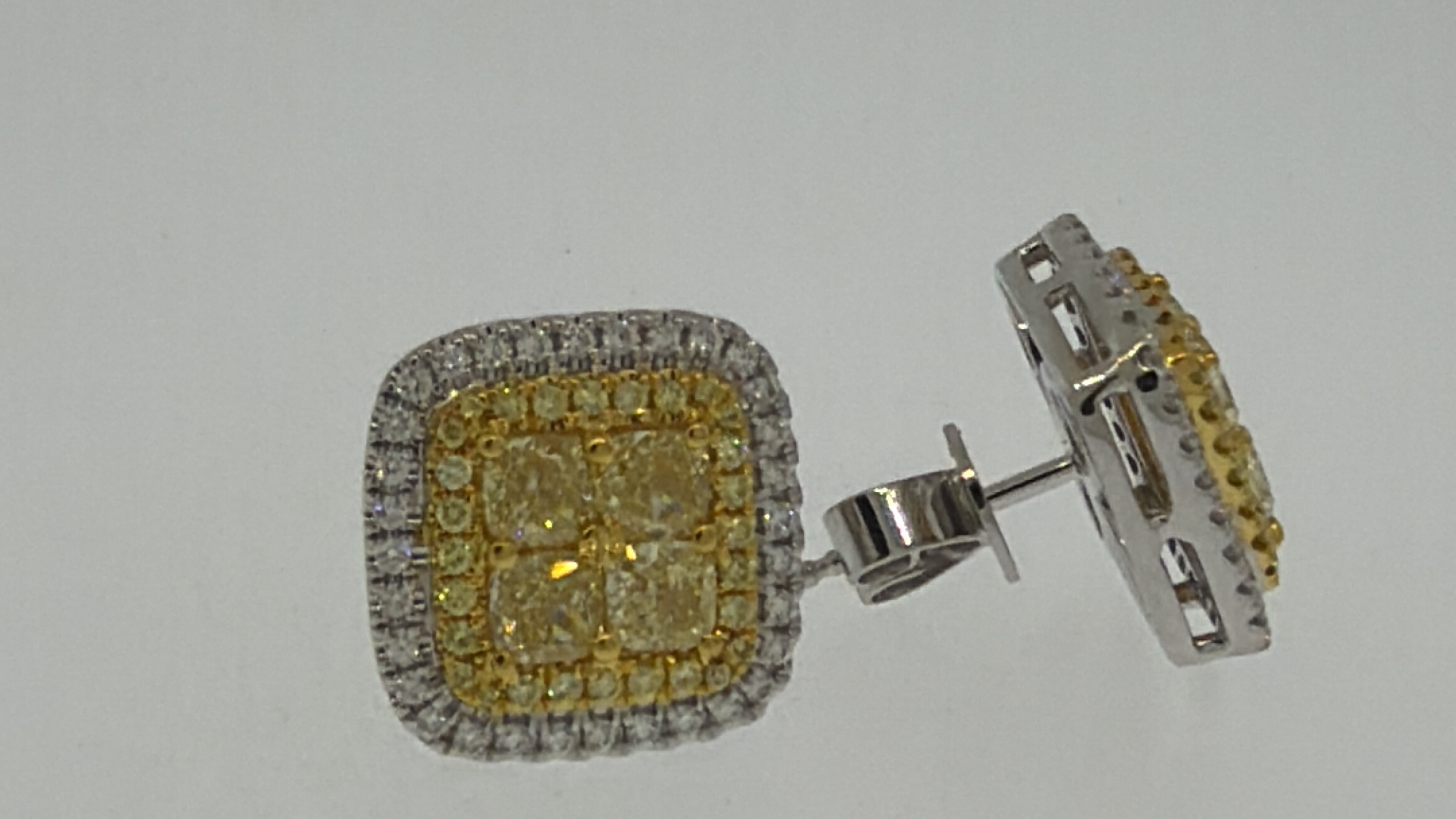 BRILLIANT DIAMOND CO