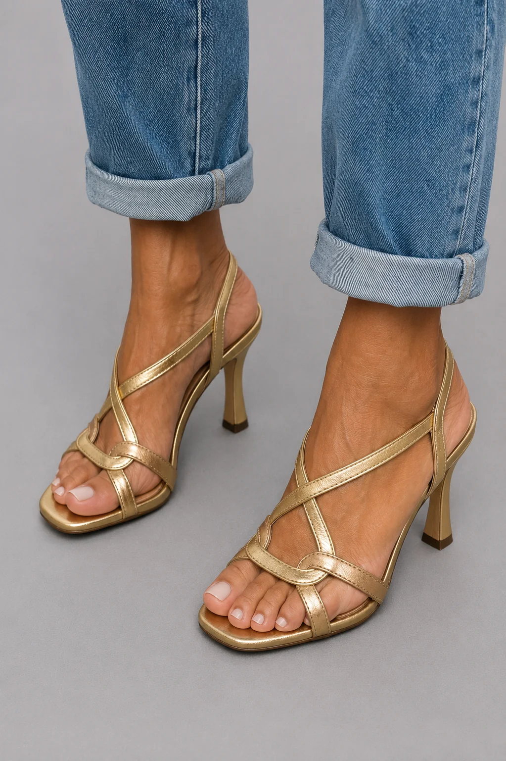 Louise - Sandales Dorées à Talons Élégants