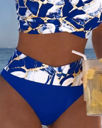 DÉCOUPE BIKINI BRETELLES