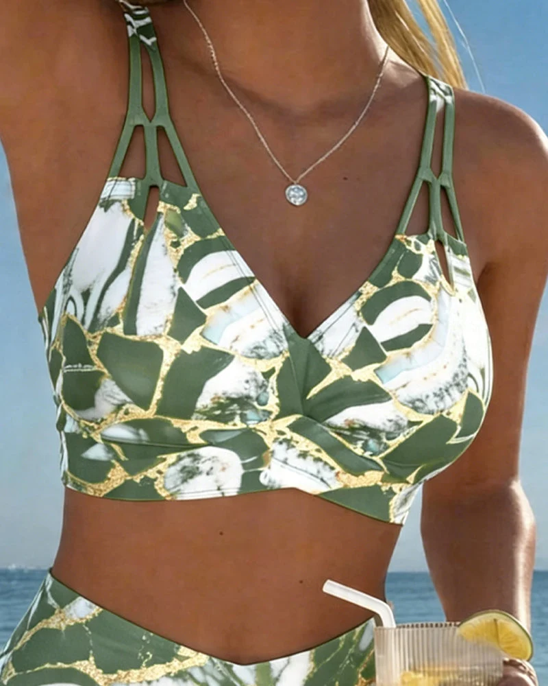 DÉCOUPE BIKINI BRETELLES
