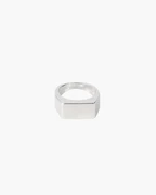 ALEXANDRINE BAGUE SIGNATURE
