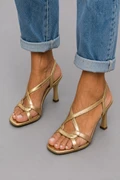Louise - Sandales Dorées à Talons Élégants