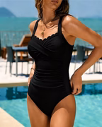SILHOUETTE MAILLOT UNE PIÈCE CROISÉ