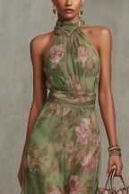 SERENA ∙ ROBE LONGUE VERTE À FLEURS EN MOUSSELINE AVEC COL LICOU