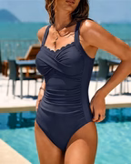 SILHOUETTE MAILLOT UNE PIÈCE CROISÉ