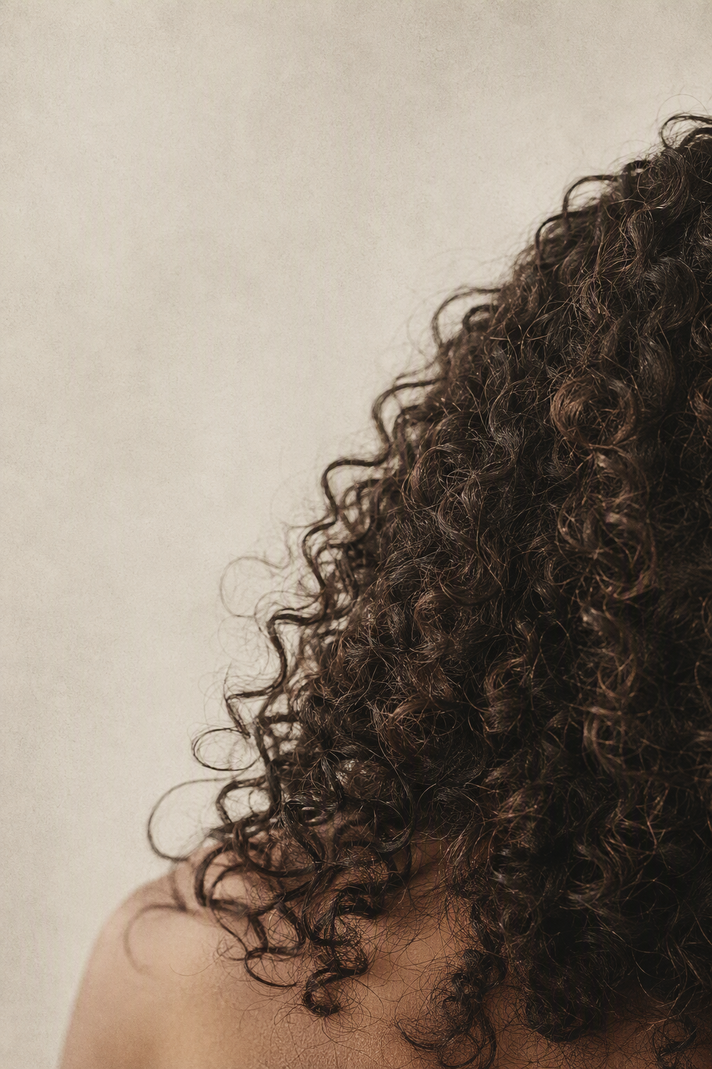 Fine Curls Staying Defined Without Greasy Roots