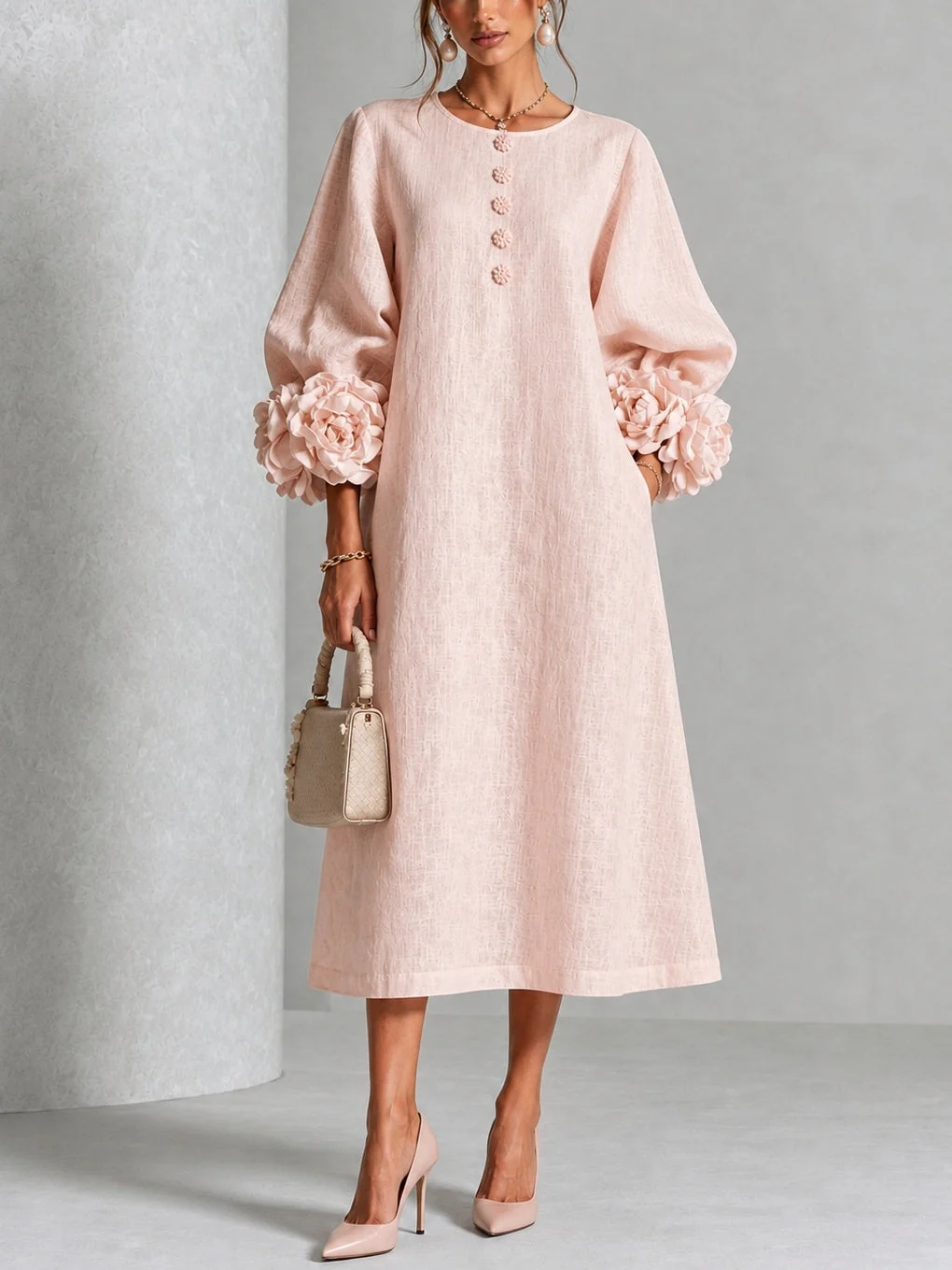 Jade - Robe Midi Rose Fleurie à Boutons et Manches Volumineuses