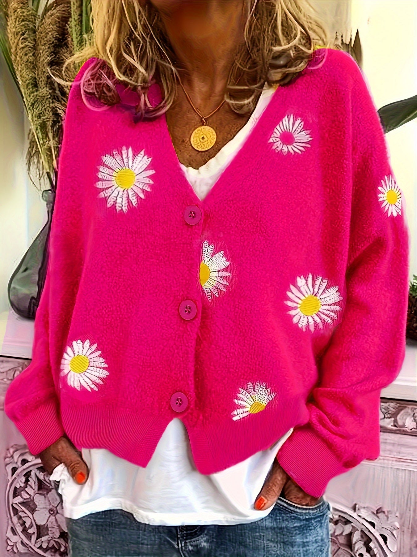 Marie | Women's Daisy Embroidered Cardigan