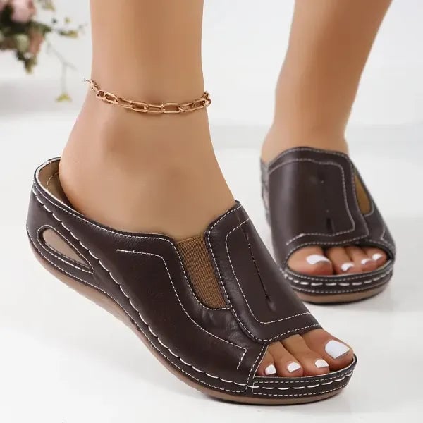 Tessa | Orthopedic sandals