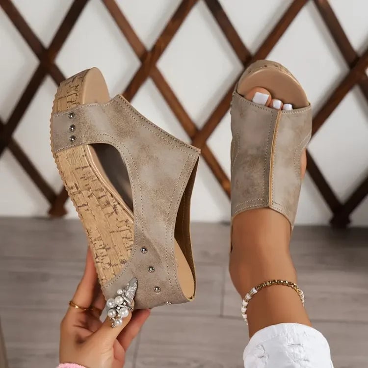 Briseida Orthopedic Sandals