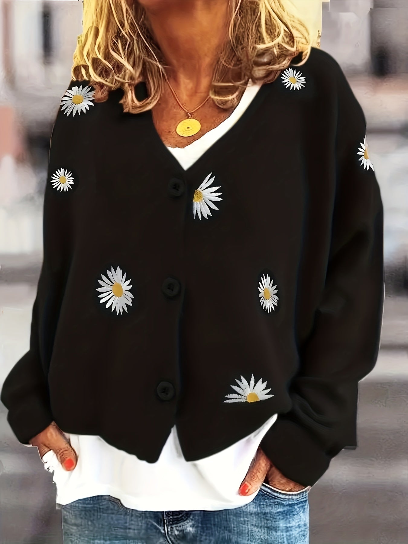 Marie | Women's Daisy Embroidered Cardigan