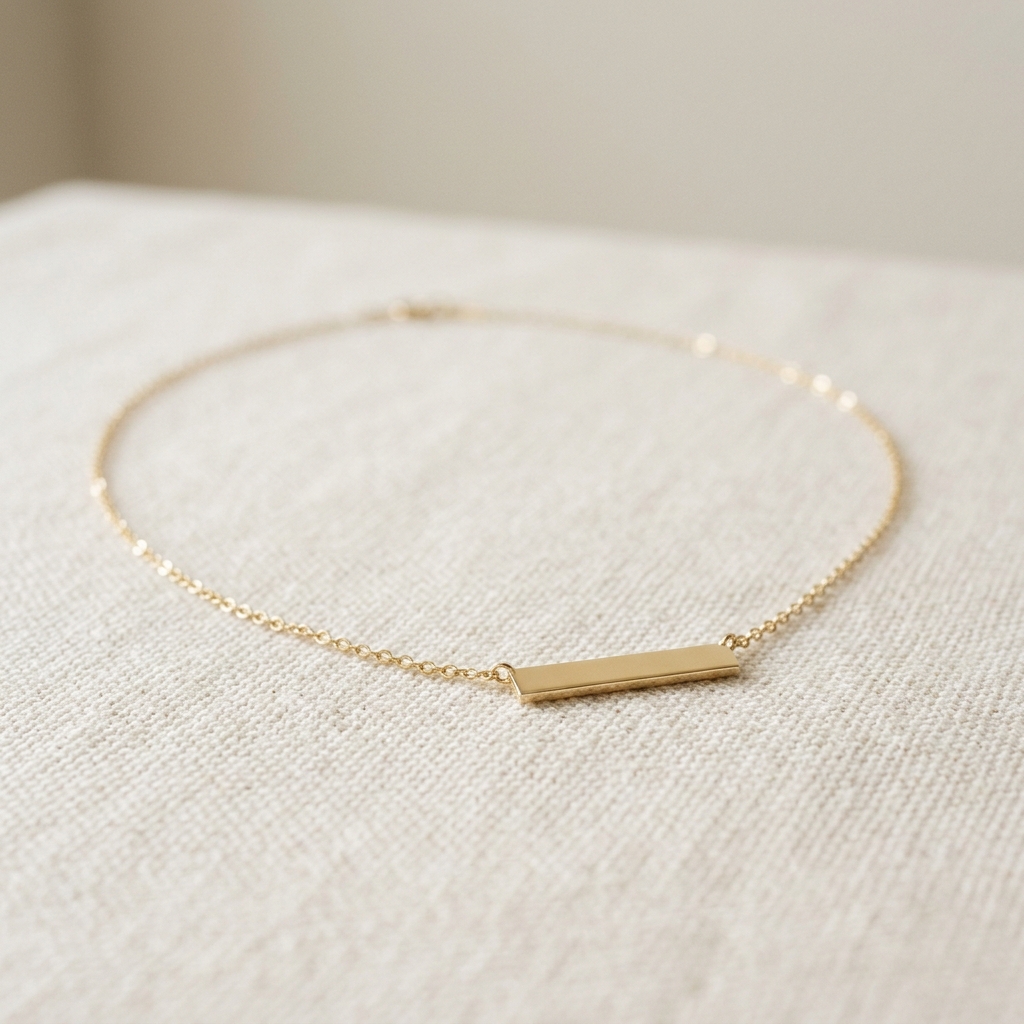 Linea Gold Bar Necklace