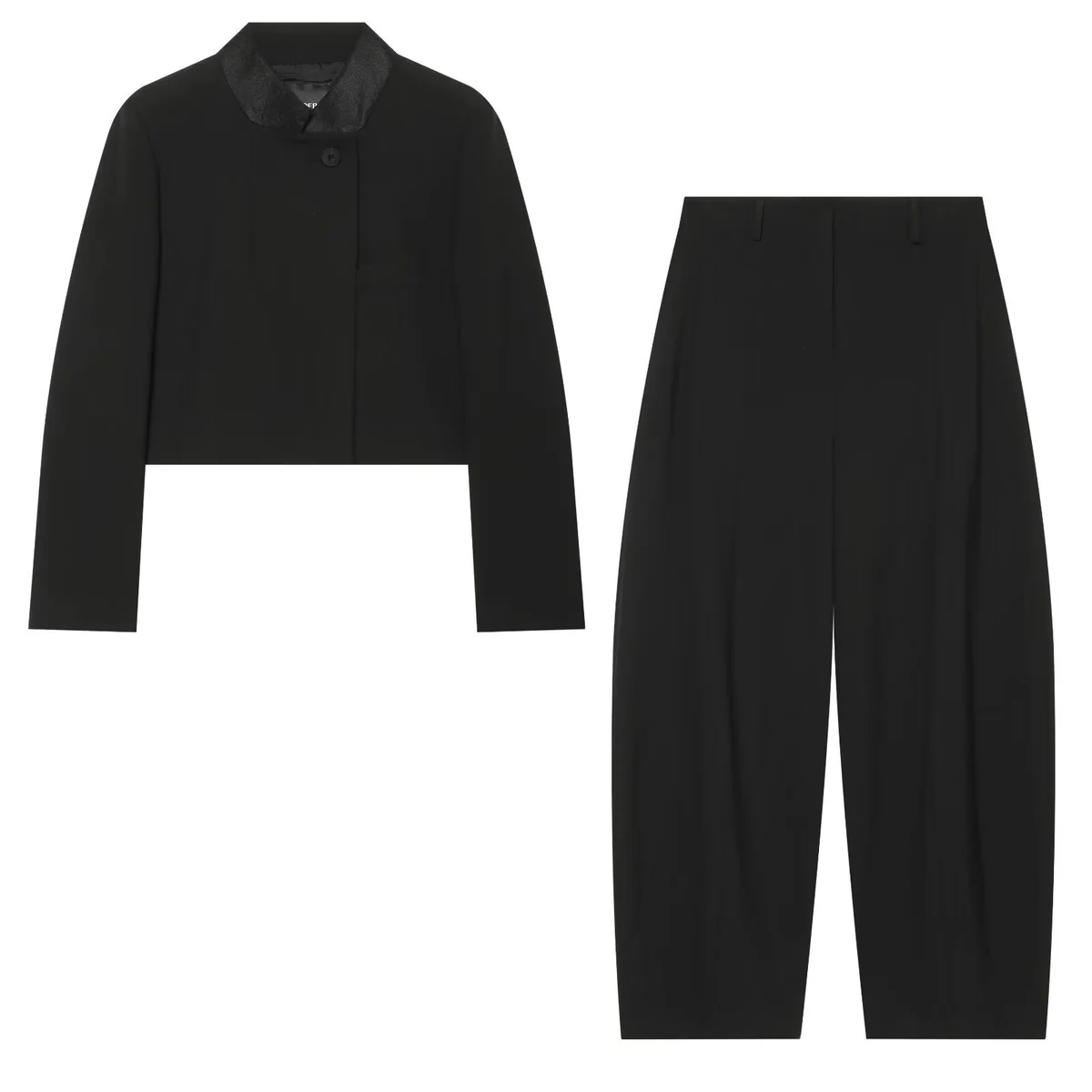Short blazer and pants set