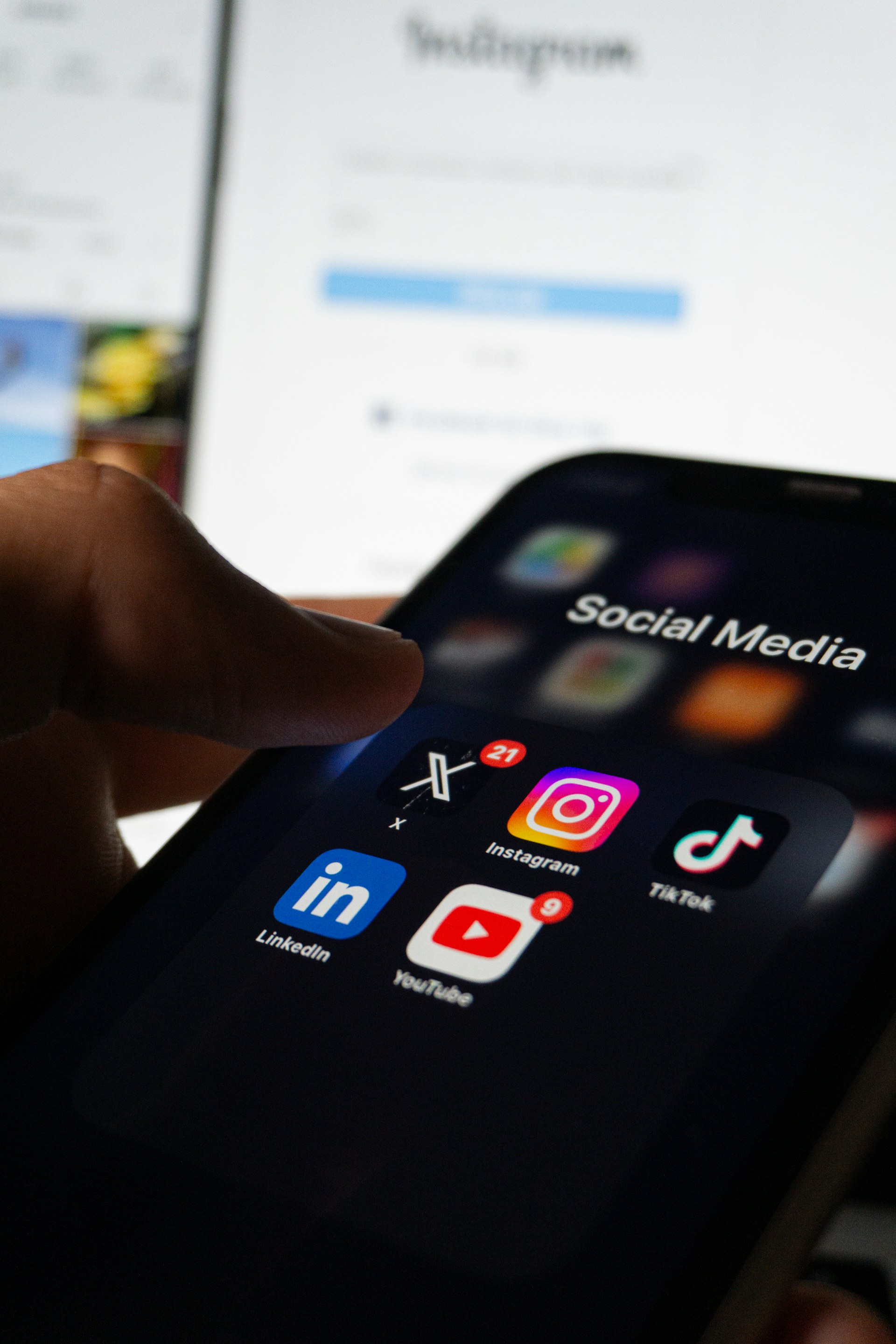 iOS Automation for TikTok & Instagram