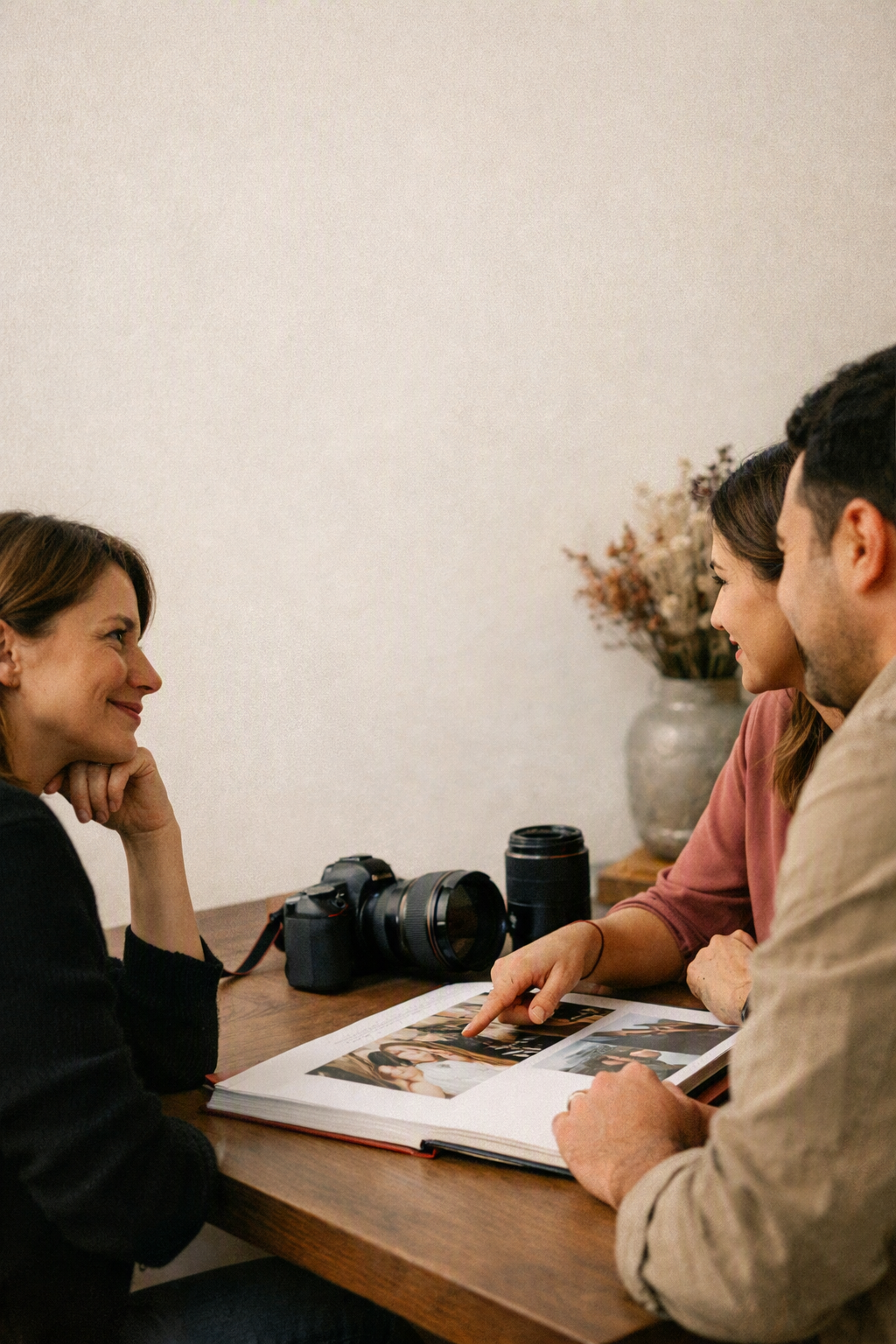 Quiet Photographers Booking Qualified Wedding Clients