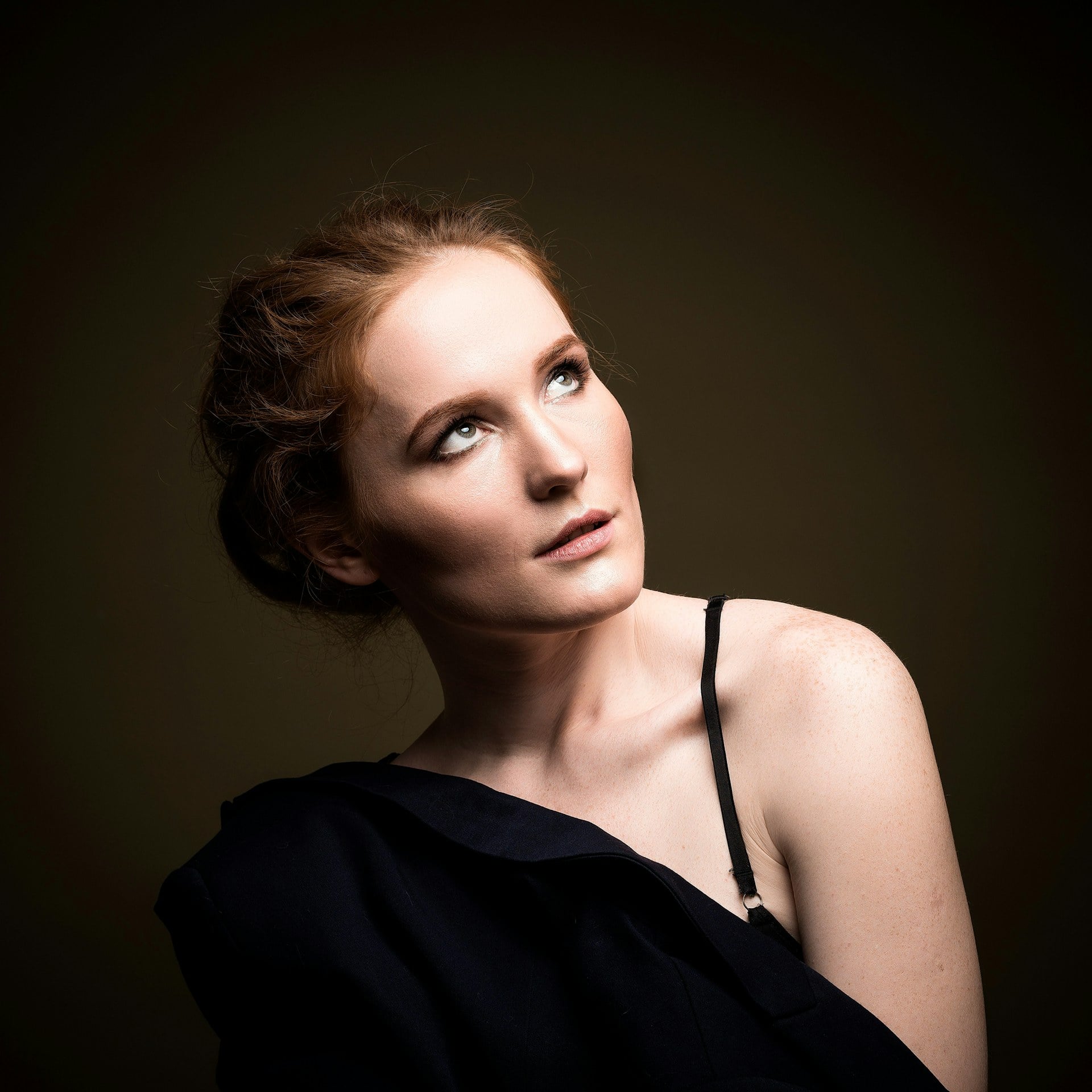 Luxury Fashion AI Portrait Generator