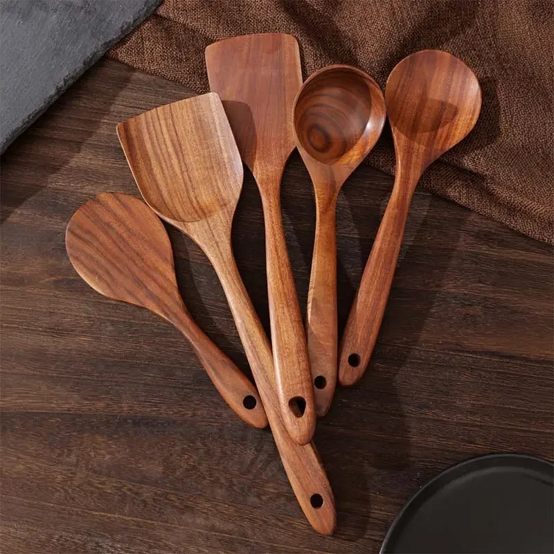 Rustic Hanging Lightweight Wooden Kitchen Utensil Set - 1 Box (5 Pieces)