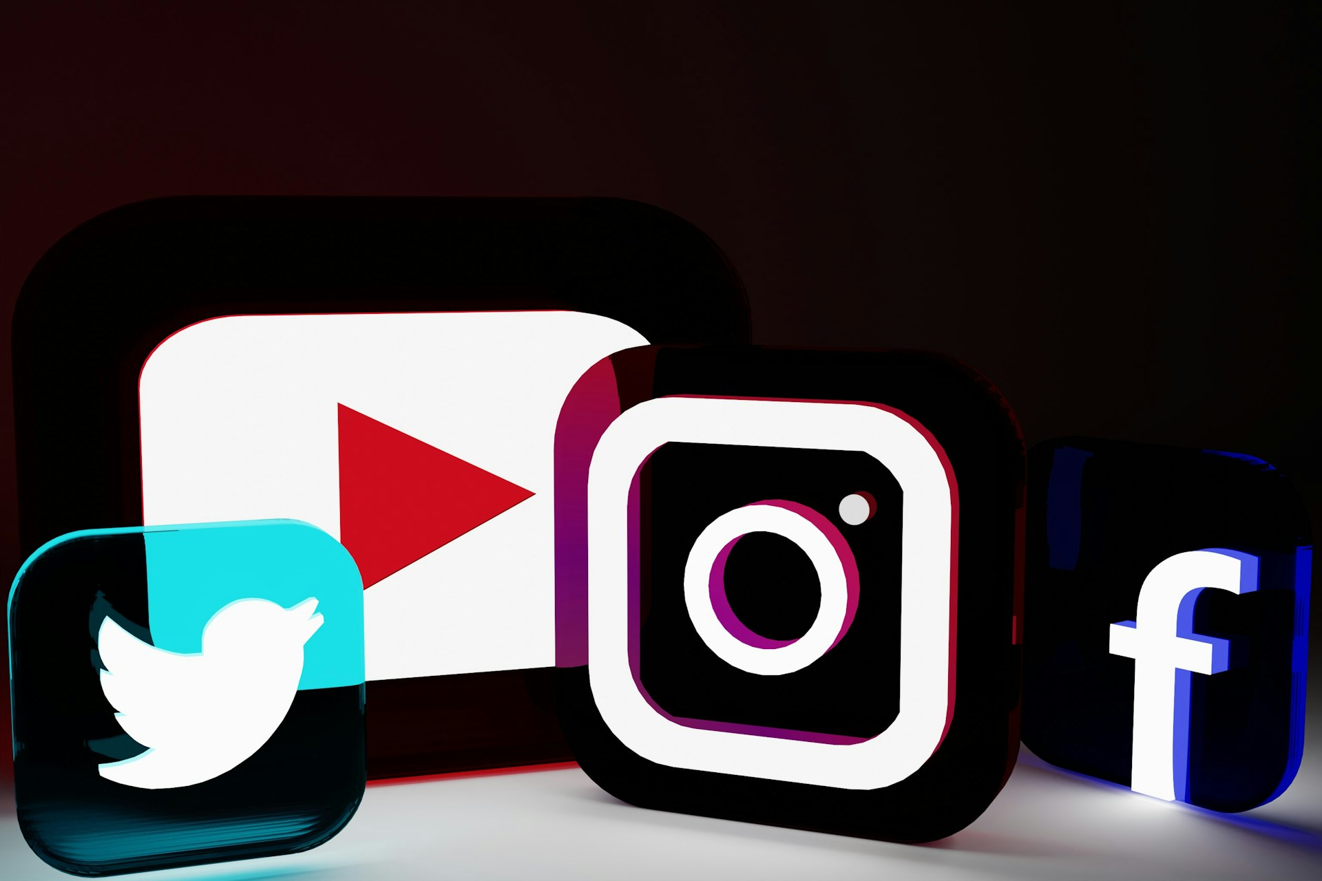 5 in 5 Social Media Posting